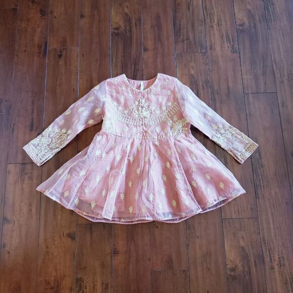 Women's Powder Coral Organza Gold Embroidery Yok Flare And Sleeves Peplum Top - Picture 2 of 14